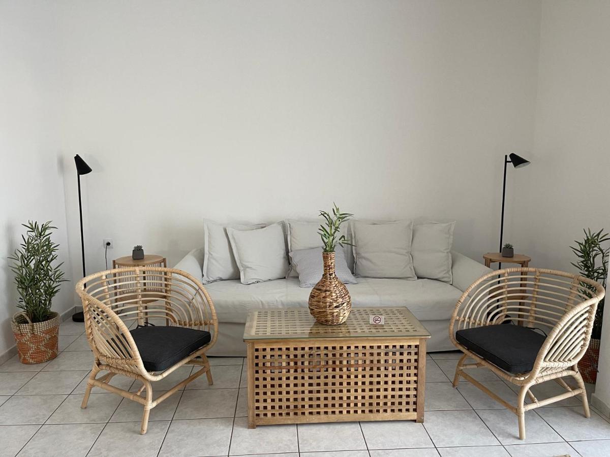 Divine Malia Suites & Apartments Exterior foto